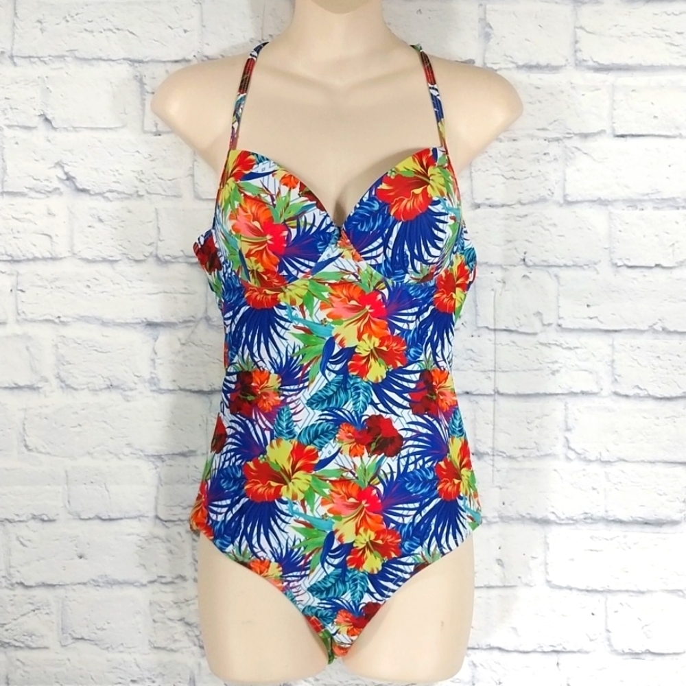 🔵BOGO FREE🔵 Giddy Up Glamour  YMI Tropical One Piece Swimsuit Sz L